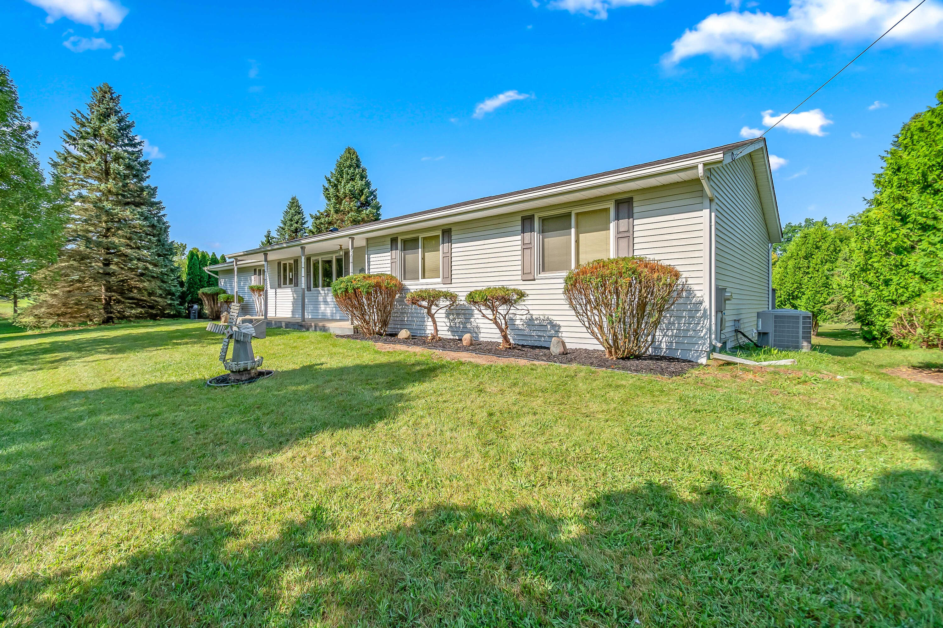 1830 Noon Road Jackson, MI 49201 - Photo 9 of 69 26