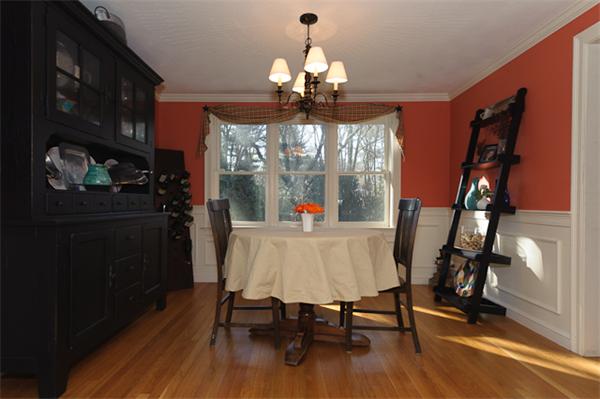 21 Longmeadow Road Hingham, MA 02043 - Photo 6 of 20 Gallery Image 6
