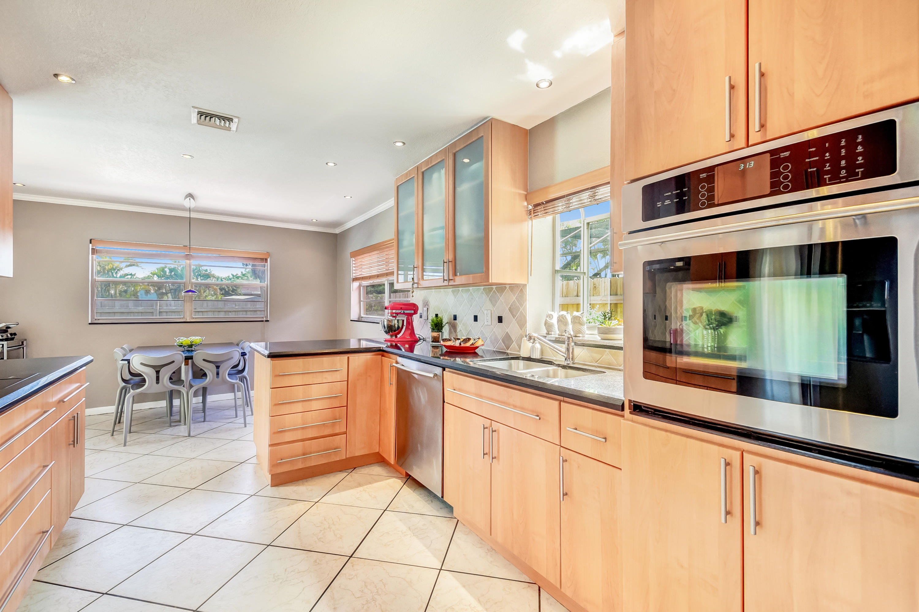 9230 Southwest 16th Street Boca Raton, FL 33428 - Photo 17 of 43 Kitchen
