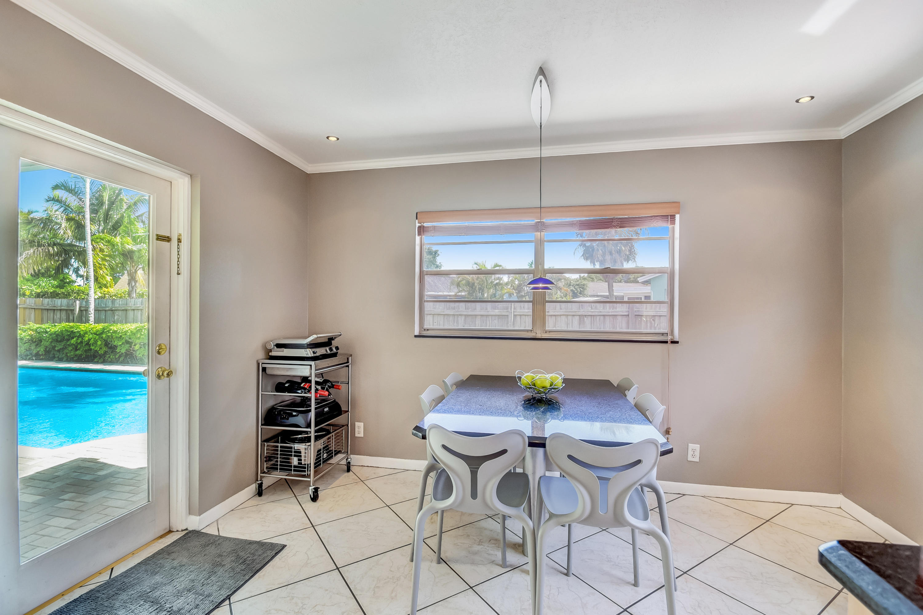 9230 Southwest 16th Street Boca Raton, FL 33428 - Photo 18 of 43 Eat-in Kitchen