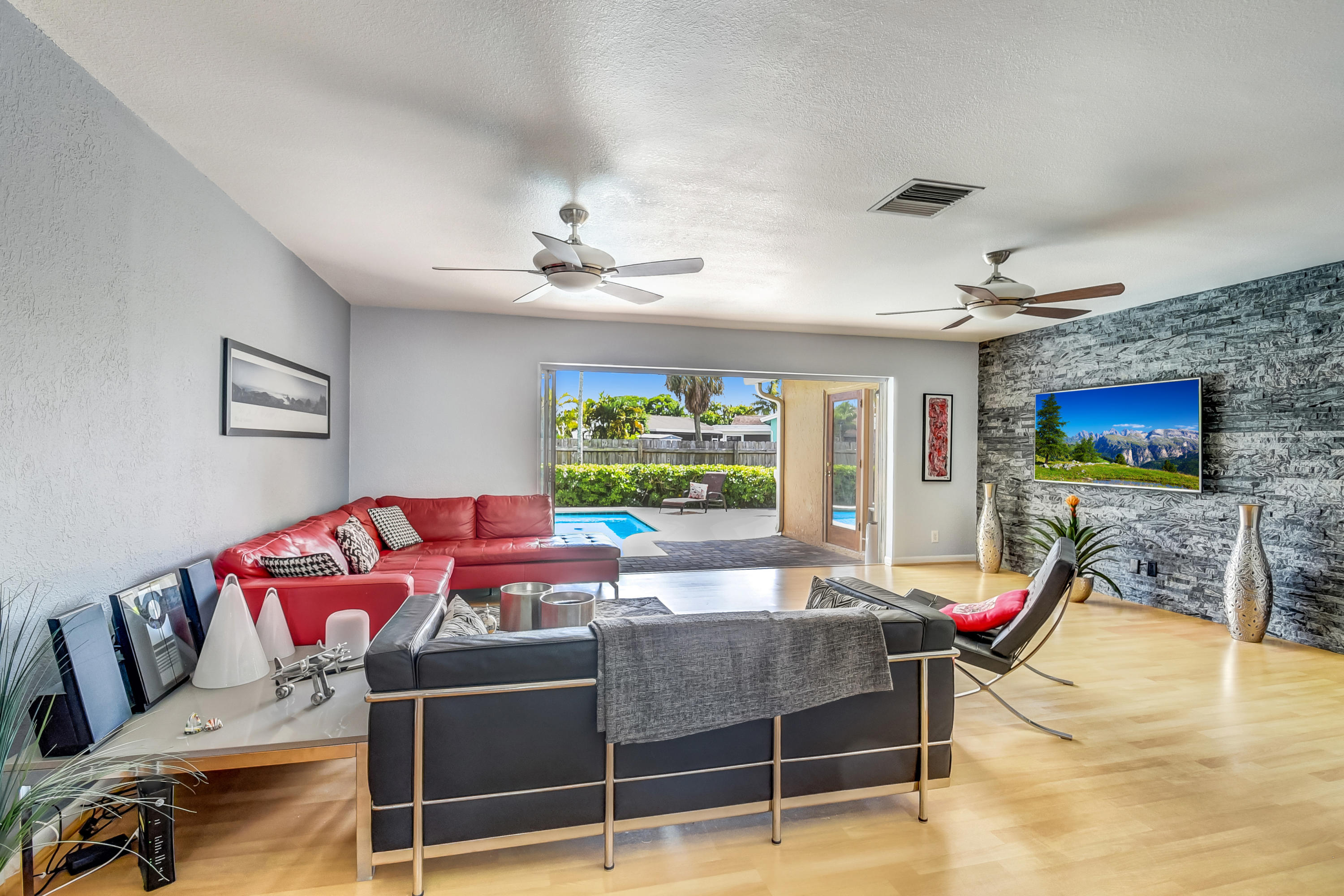 9230 Southwest 16th Street Boca Raton, FL 33428 - Photo 9 of 43 Living Room