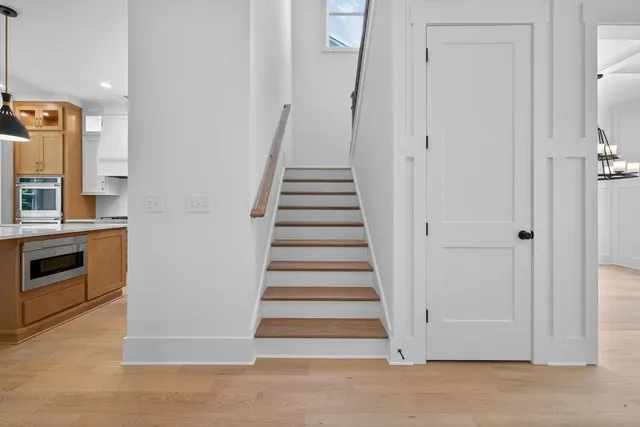 a view of a entryway