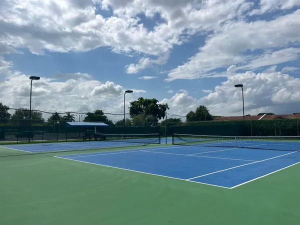 $2,000 | 5160 Las Verdes Circle, Unit 222, Delray Beach, FL 33484