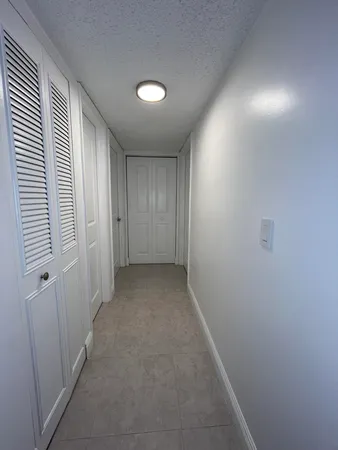 $2,000 | 5160 Las Verdes Circle, Unit 222, Delray Beach, FL 33484