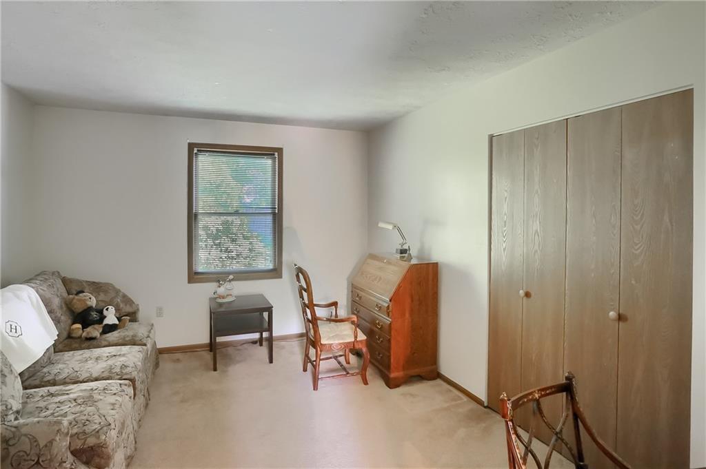 9250 Highland Road Pittsburgh, PA 15237 - Photo 18 of 25 The second bedroom has a large double closet.