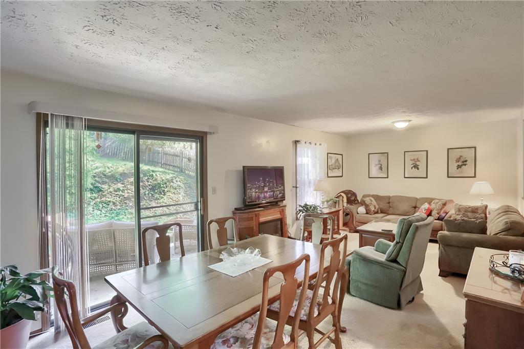 9250 Highland Road Pittsburgh, PA 15237 - Photo 7 of 25 This open space is great for entertaining!