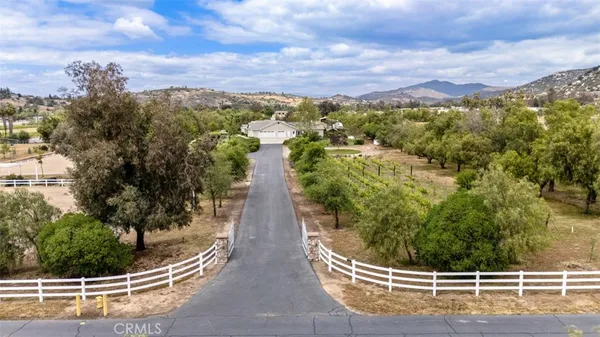 $2,150,000 | 820 Santa Fe Highlands Drive, Ramona, CA 92065