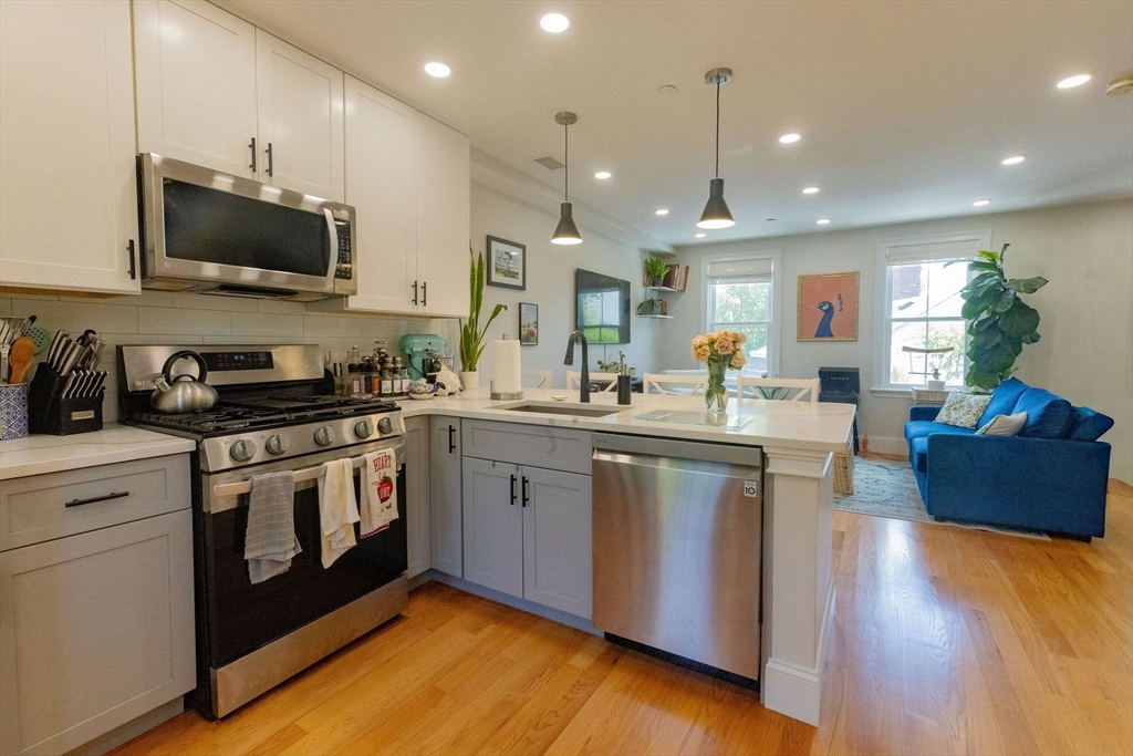 79 White Street, Unit 2 Boston, MA 02128 - Photo 2 of 16
