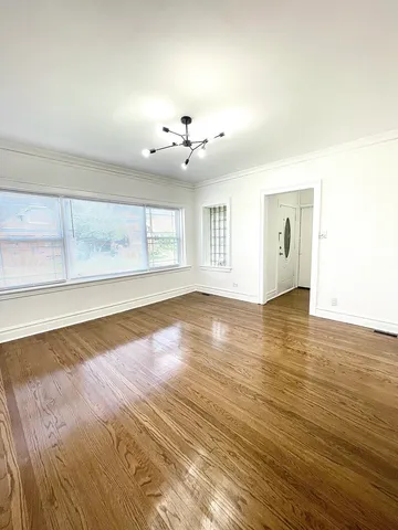 $469,900 | 1932 East Avenue, Berwyn, IL 60402