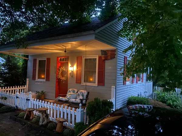 $179,900 | 22134 Water Street, Oldenburg, IN 47006