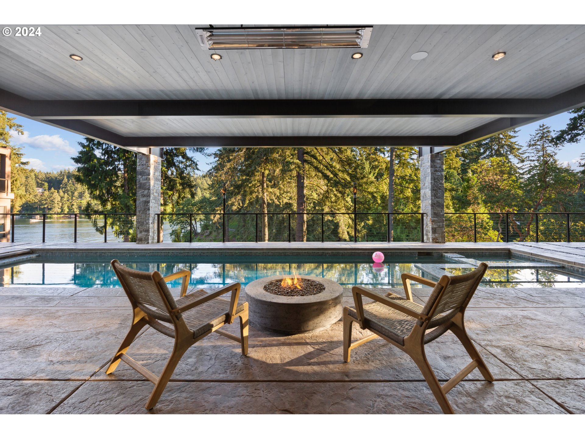 1810 North Shr Road Lake Oswego, OR 97034 - Photo 11 of 47 Gallery Image 11