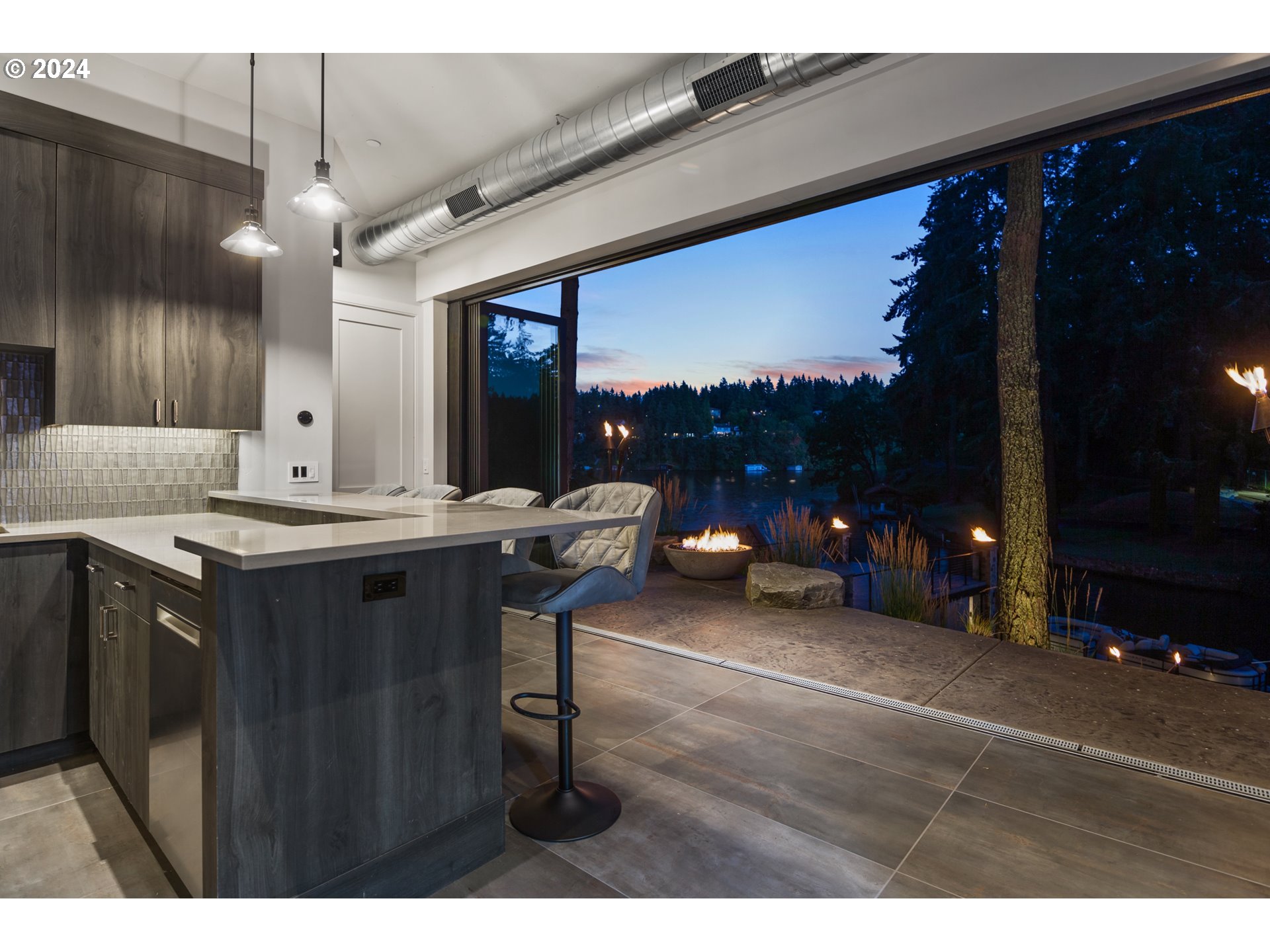 1810 North Shr Road Lake Oswego, OR 97034 - Photo 20 of 47 Gallery Image 20