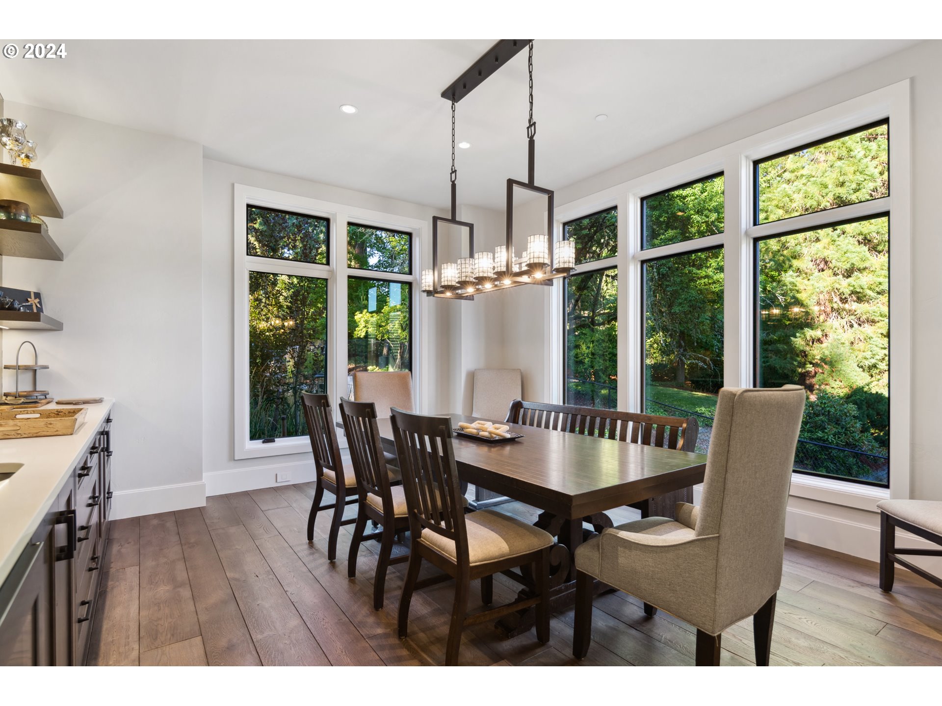 1810 North Shr Road Lake Oswego, OR 97034 - Photo 33 of 47 Gallery Image 33
