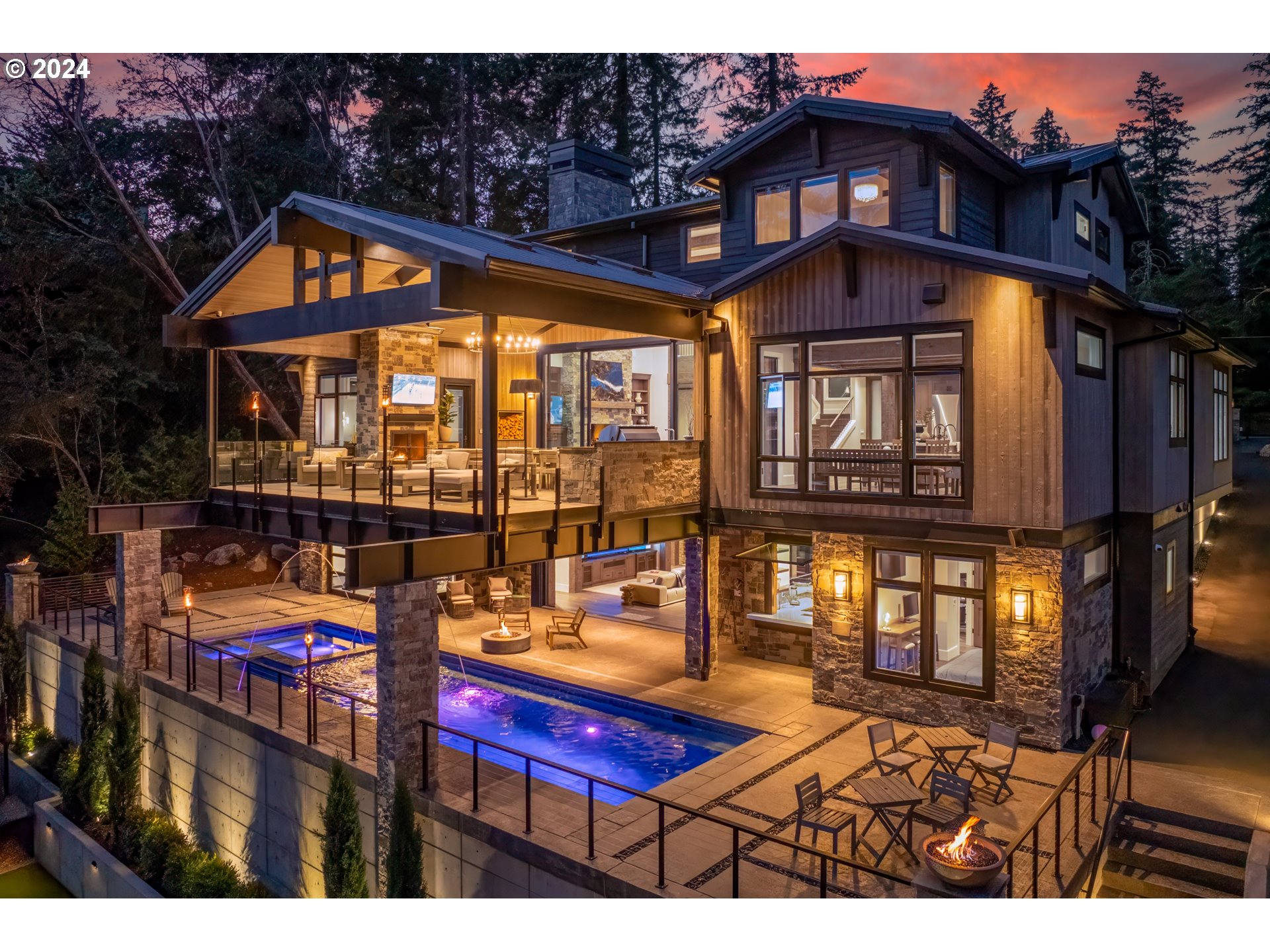 1810 North Shr Road Lake Oswego, OR 97034 - Photo 5 of 47 Gallery Image 5