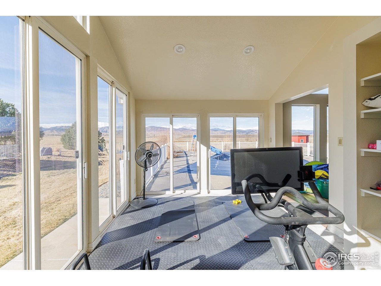 7401 Deerfield Road Longmont, CO 80503 - Photo 21 of 49 Yoga with a view