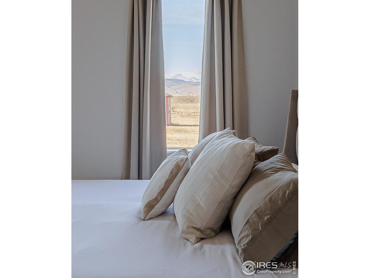 7401 Deerfield Road Longmont, CO 80503 - Photo 24 of 49 Elegant decor