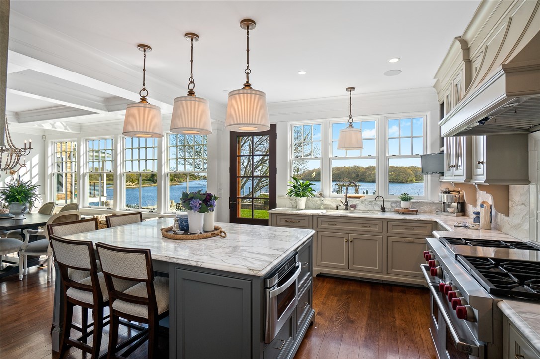 14 Flintstone Road Narragansett, RI 02882 - Photo 9 of 50