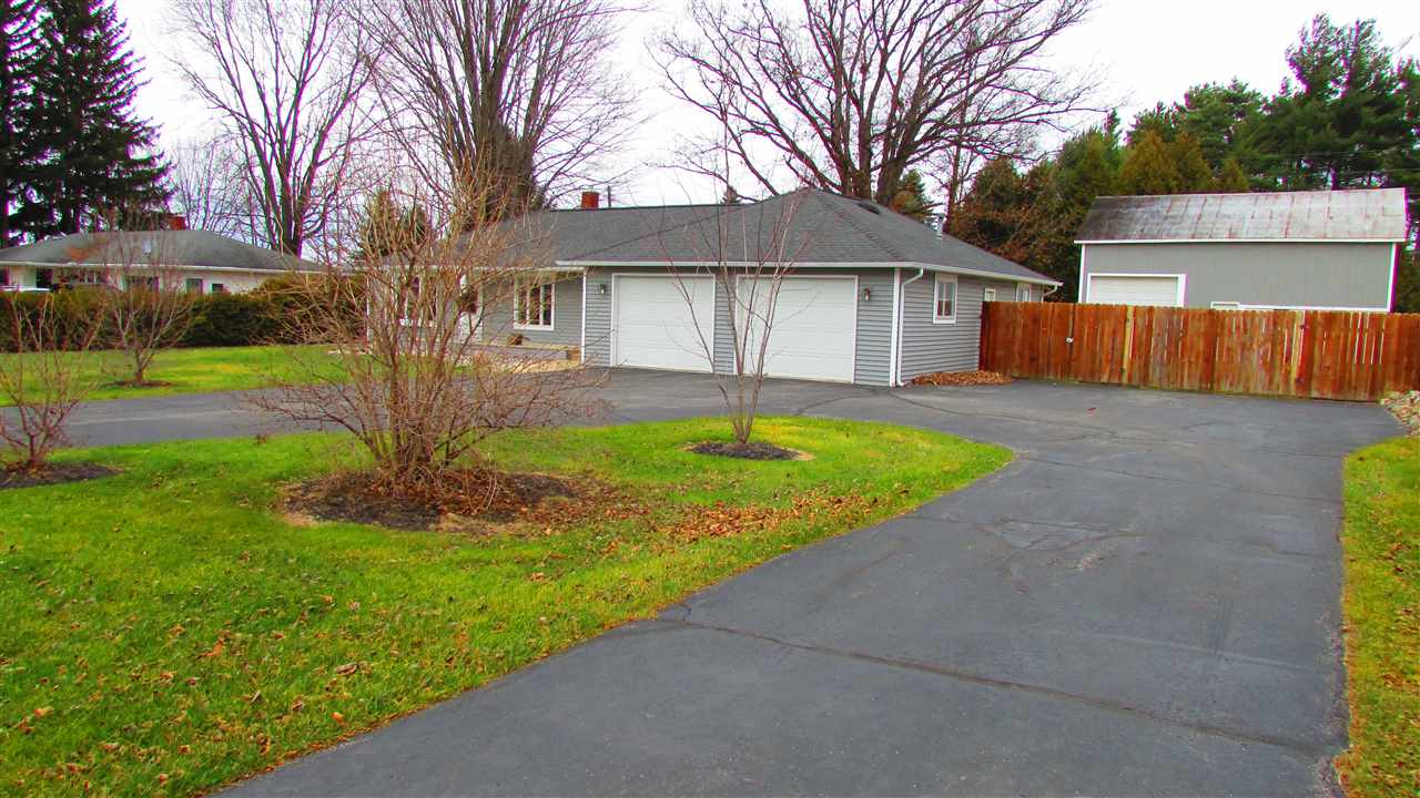 22310 Gratiot Road Merrill, MI 48637 - Photo 3 of 34