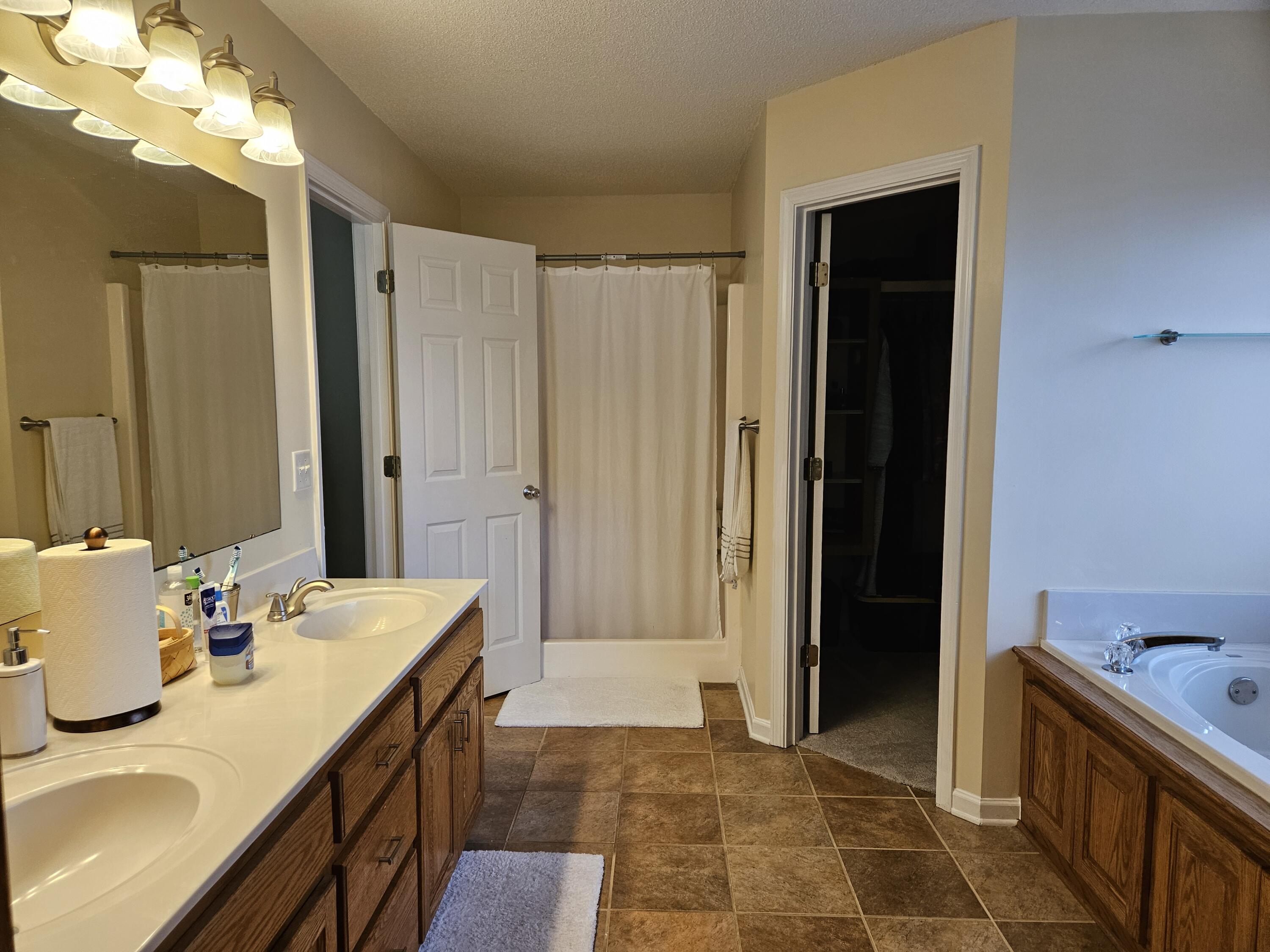 2947 Sylvan Way Sumter, SC 29150 - Photo 22 of 44 20240523_102031