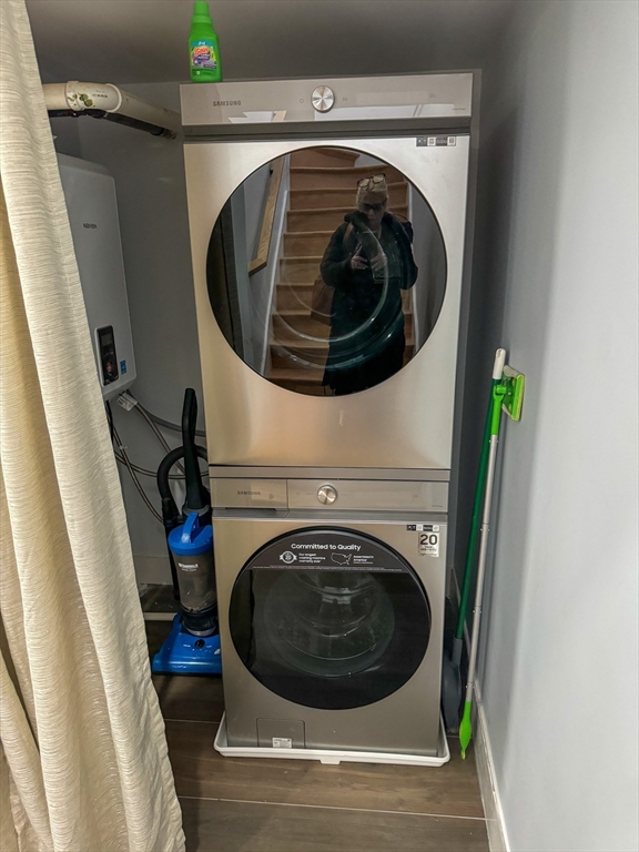 31 Train Street, Unit 3FURNISHED Boston, MA 02122 - Photo 14 of 17 a utility room with dryer and washer