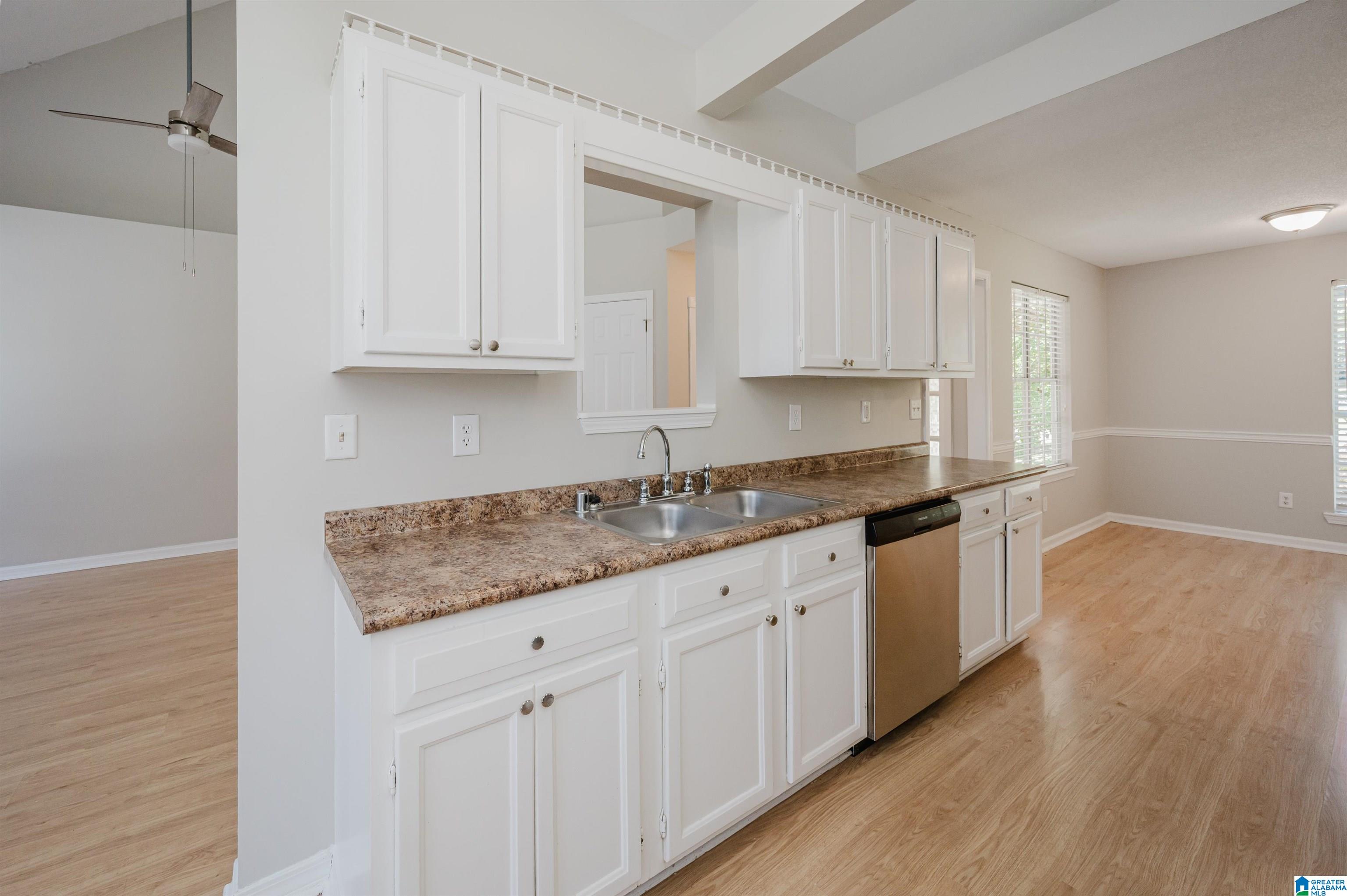 1012 Hickory Street Moody, AL 35004 - Photo 14 of 40