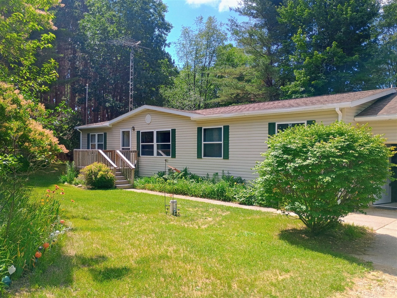 167 Mill Street Blanchard, MI 49310 - Photo 24 of 25