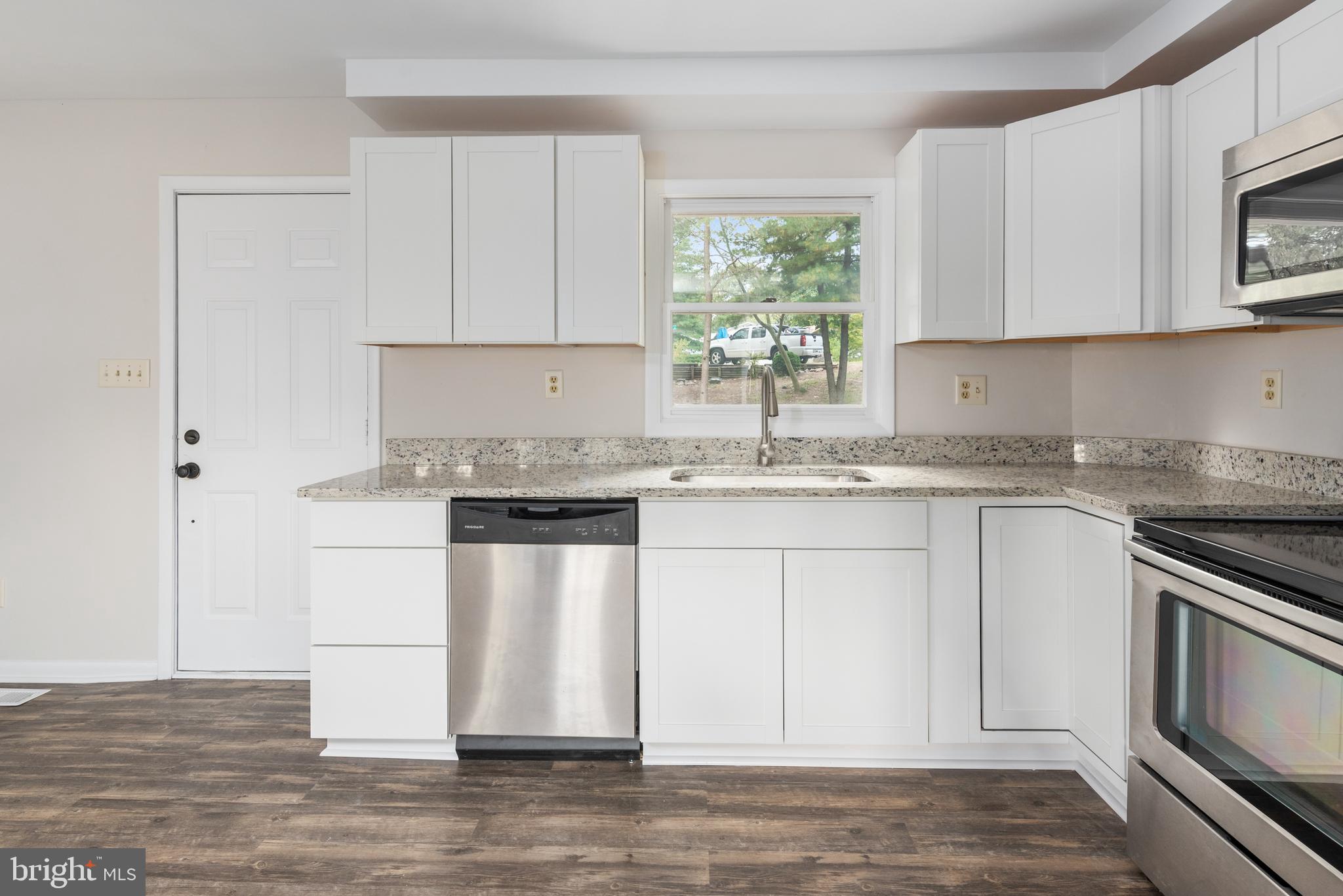 593 Riverside Drive Pasadena, MD 21122 - Photo 14 of 31