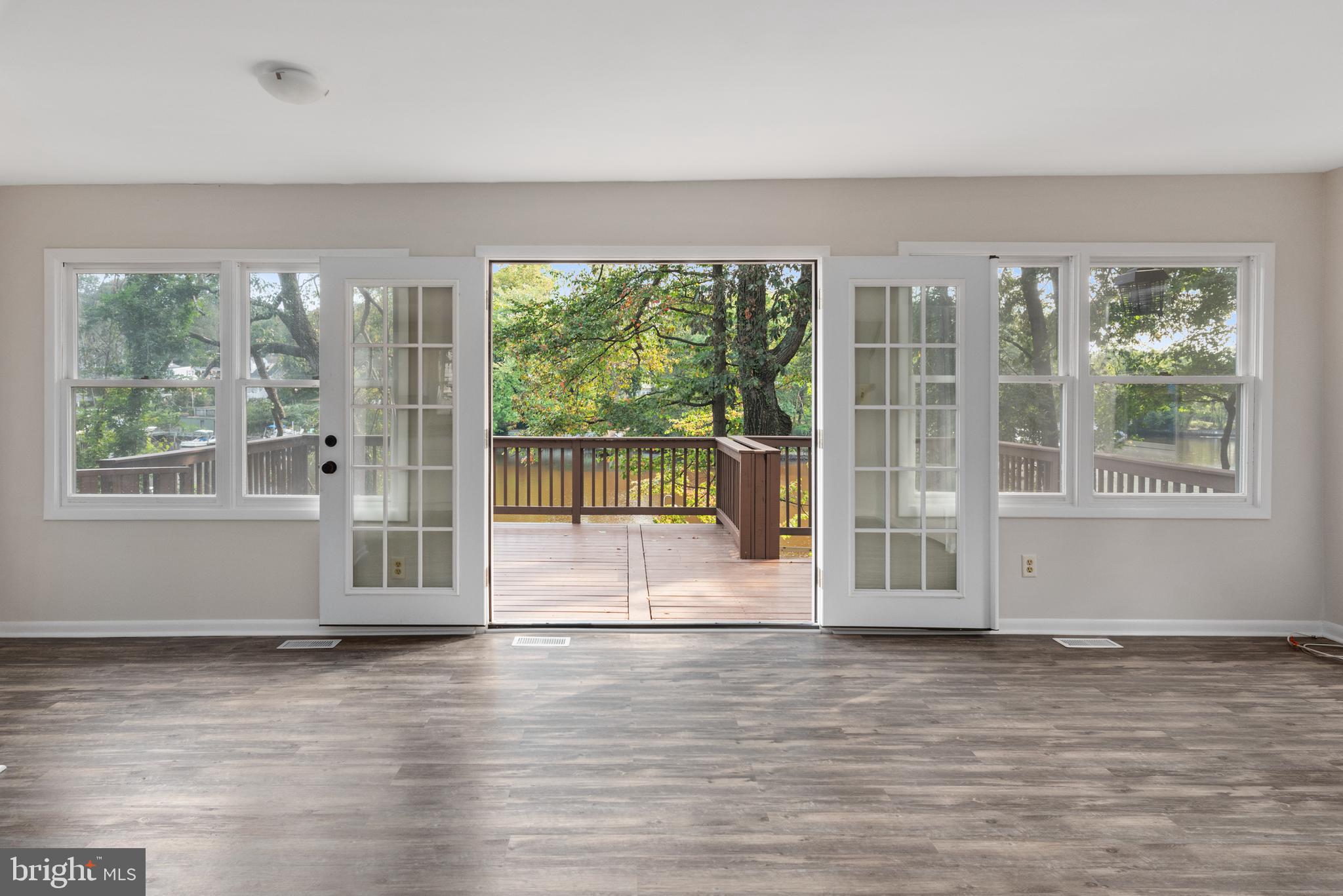 593 Riverside Drive Pasadena, MD 21122 - Photo 10 of 31