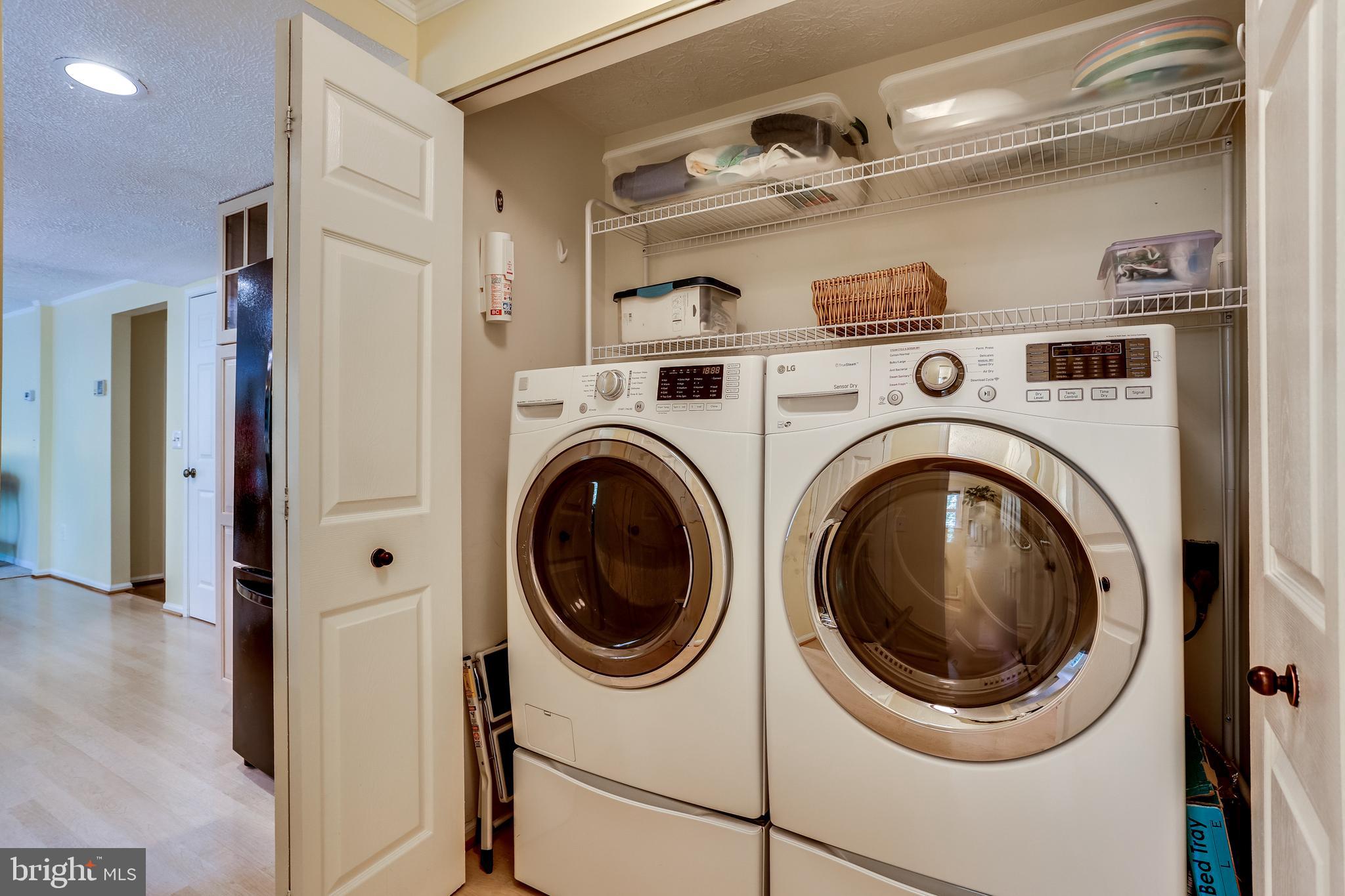 1395 Concord Point Lane Reston, VA 20194 - Photo 14 of 68 High efficiency washer and steam capable dryer