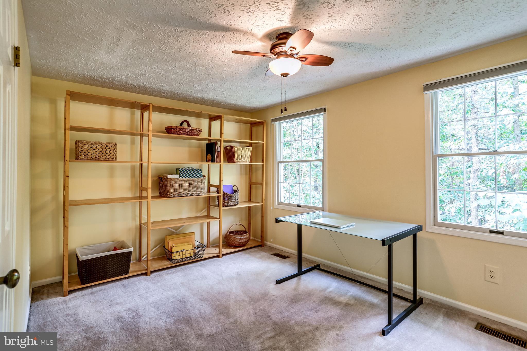 1395 Concord Point Lane Reston, VA 20194 - Photo 21 of 68 Bedroom #3 with ceiling fan and front views