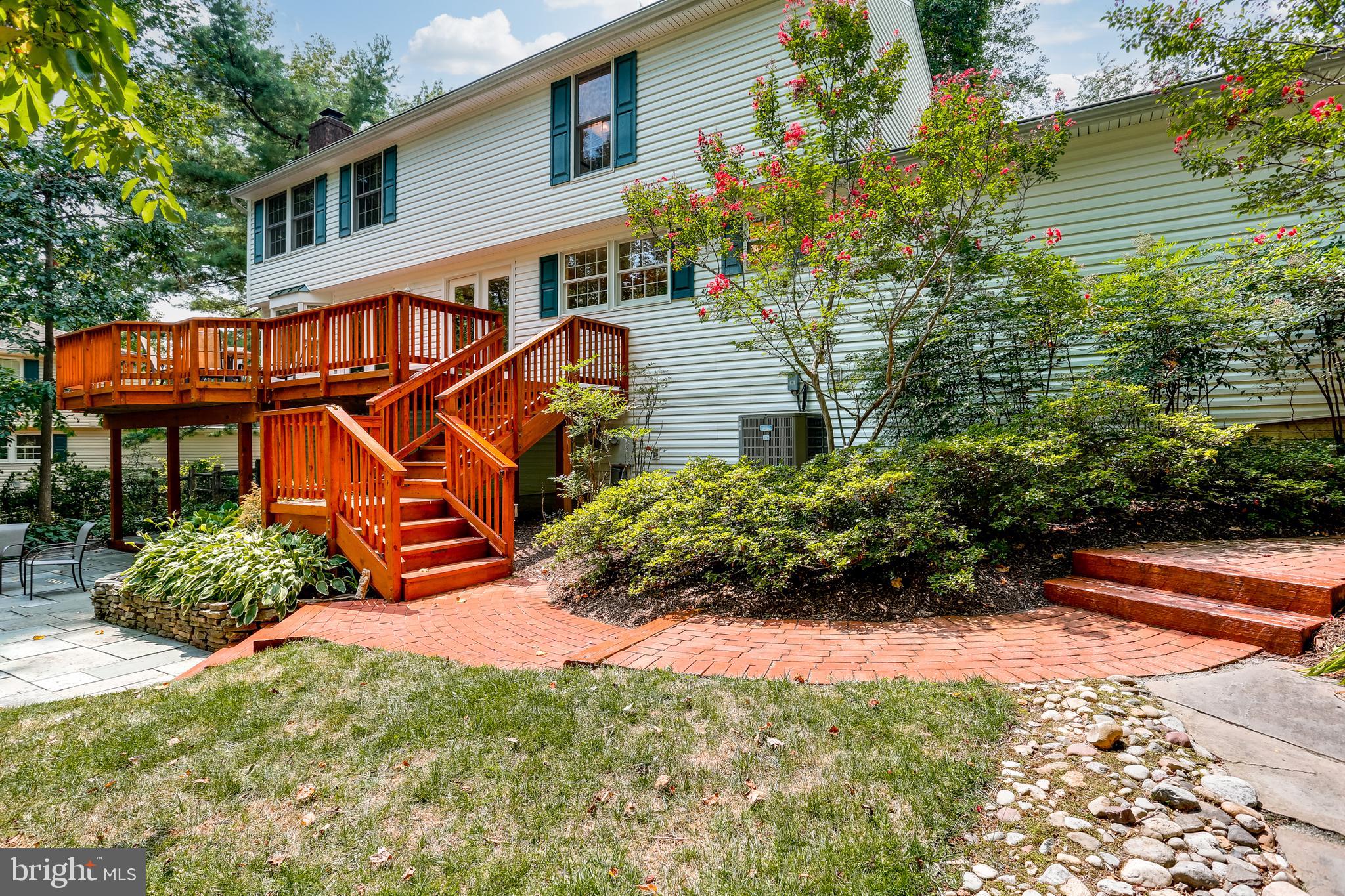 1395 Concord Point Lane Reston, VA 20194 - Photo 38 of 68 Brick walkway from rear yard to driveway