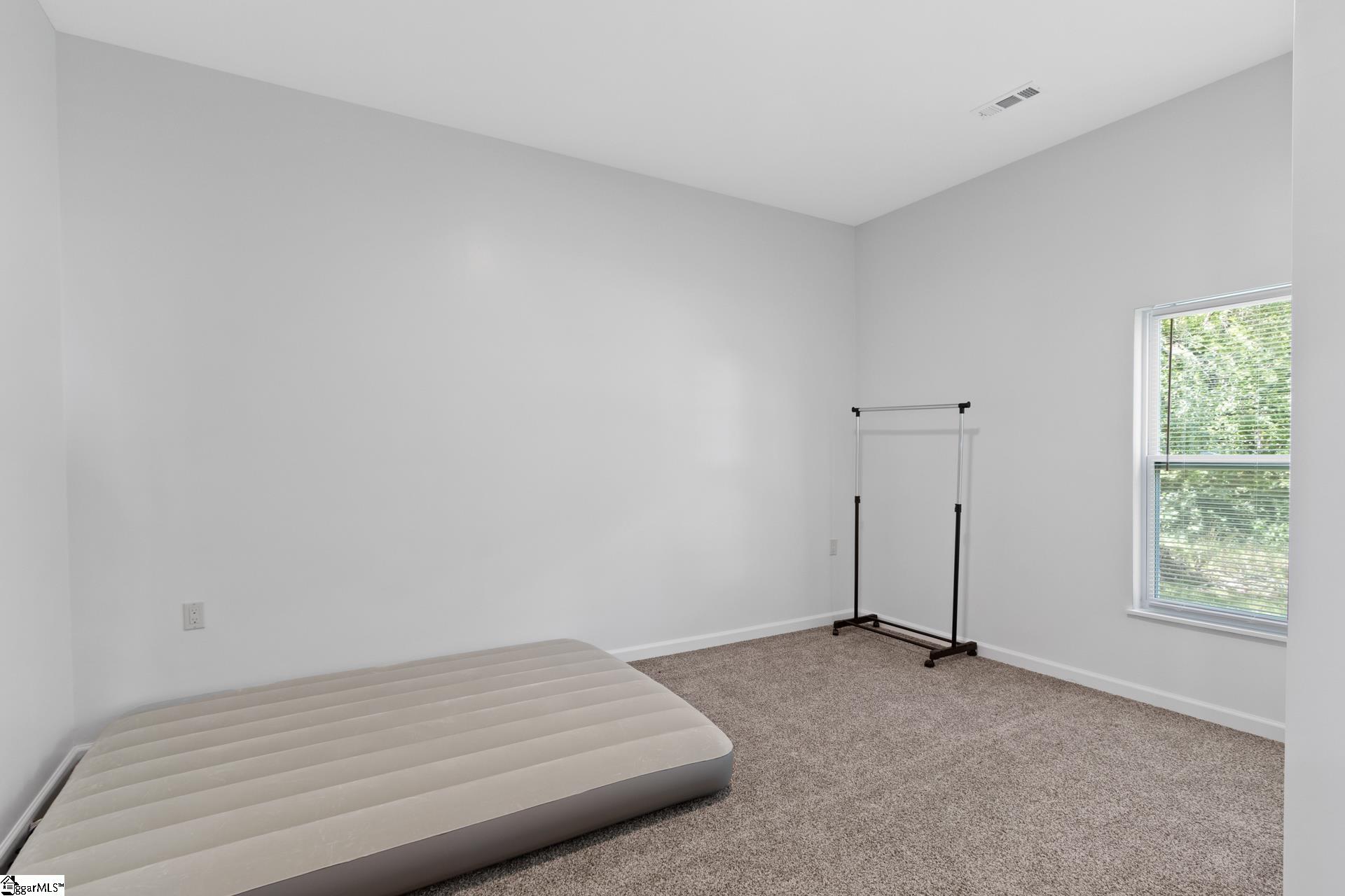 904 West Hampton Street Laurens, SC 29360 - Photo 27 of 35