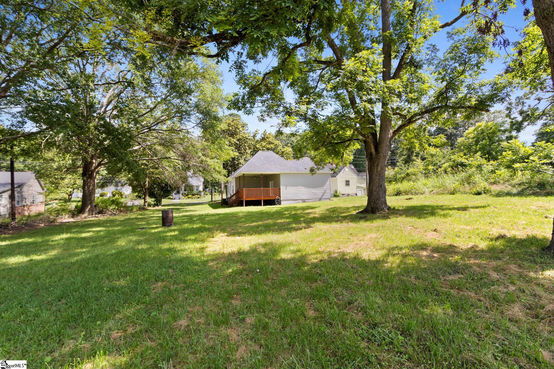 904 West Hampton Street Laurens, SC 29360 - Photo 35 of 35