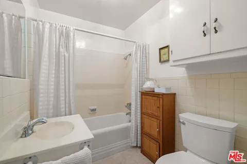 $1,449,995 | 4728 Farmdale Avenue, Valley Village, CA 91602