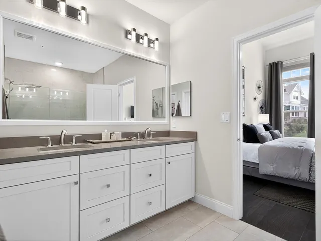 $920,000 | 13 Hattie Lane, Unit 13, Millis, MA 02054