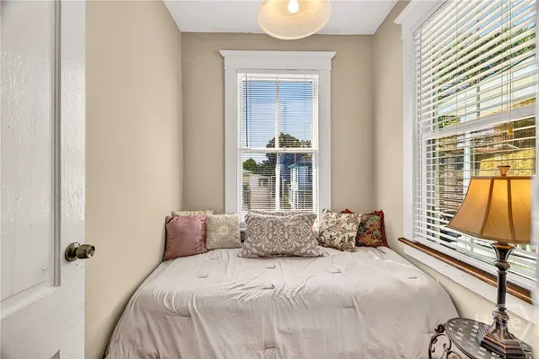 $1,850 | 530 East 35th Street, Unit B, Savannah, GA 31401