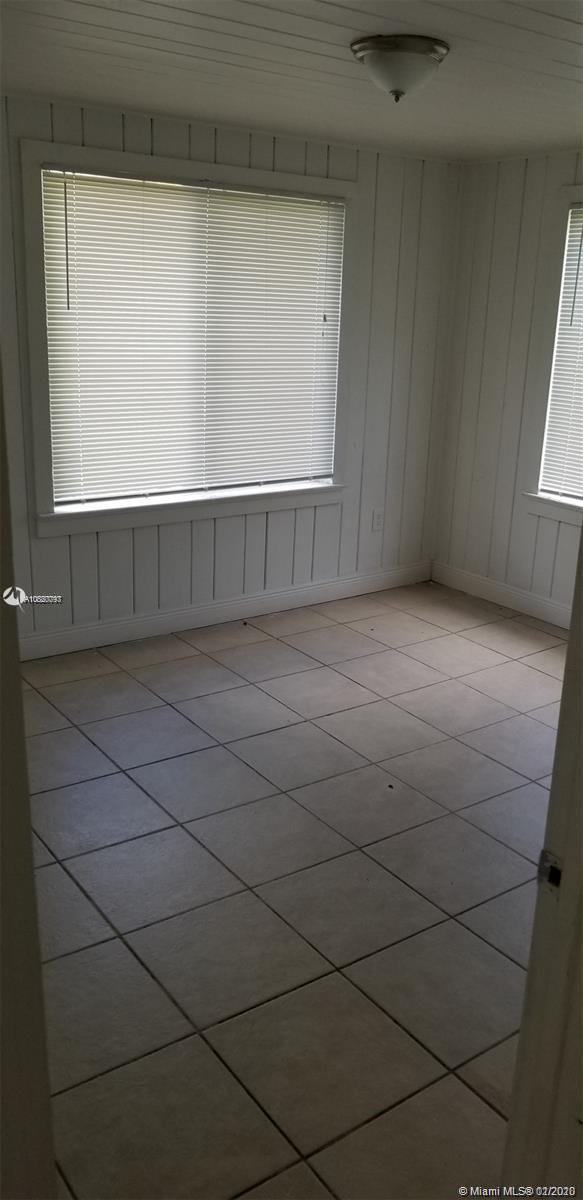 305 Northeast 1st Road Homestead, FL 33030 - Photo 20 of 32