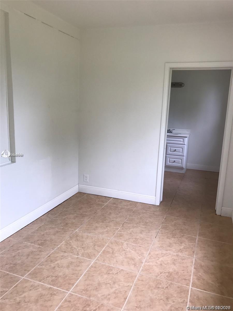 305 Northeast 1st Road Homestead, FL 33030 - Photo 25 of 32