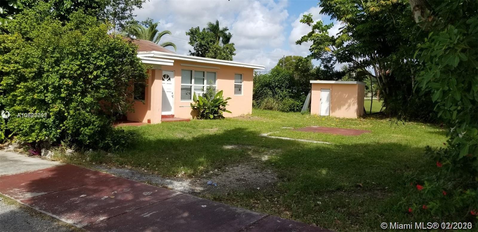 305 Northeast 1st Road Homestead, FL 33030 - Photo 7 of 32
