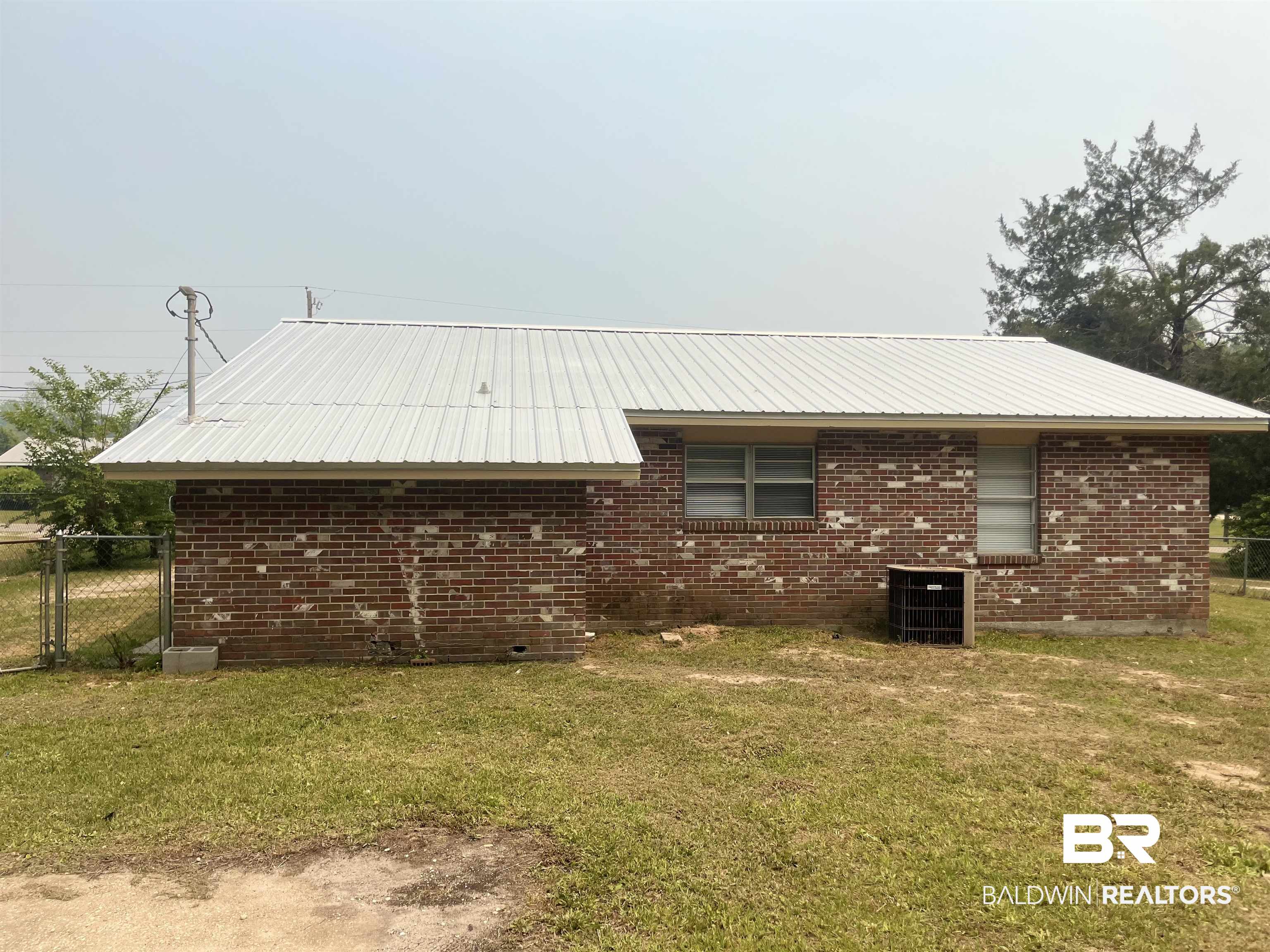 106 Curran Circle Brewton, AL 36426 - Photo 3 of 12