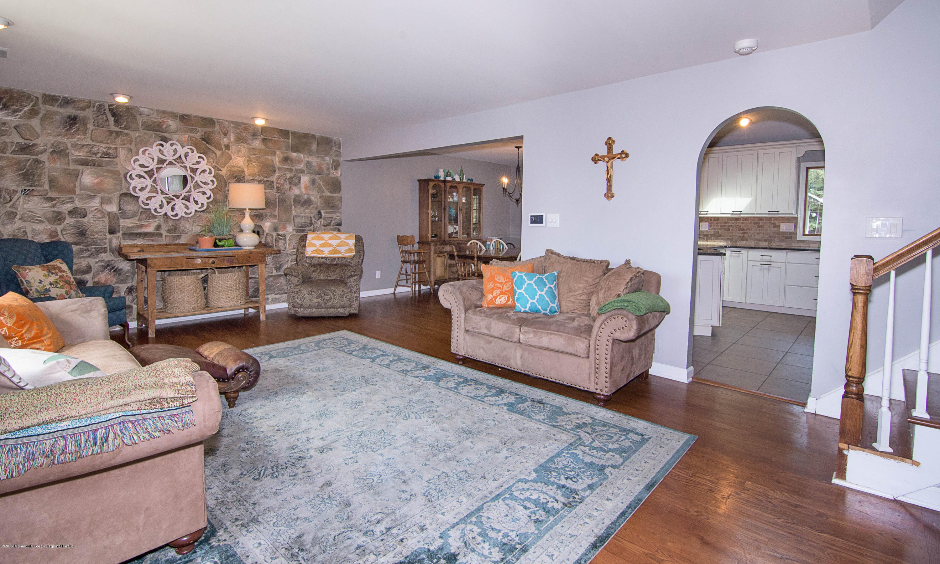 83 Wellington Road Freehold, NJ 07728 - Photo 11 of 34 _RMJ2514.jpg living room