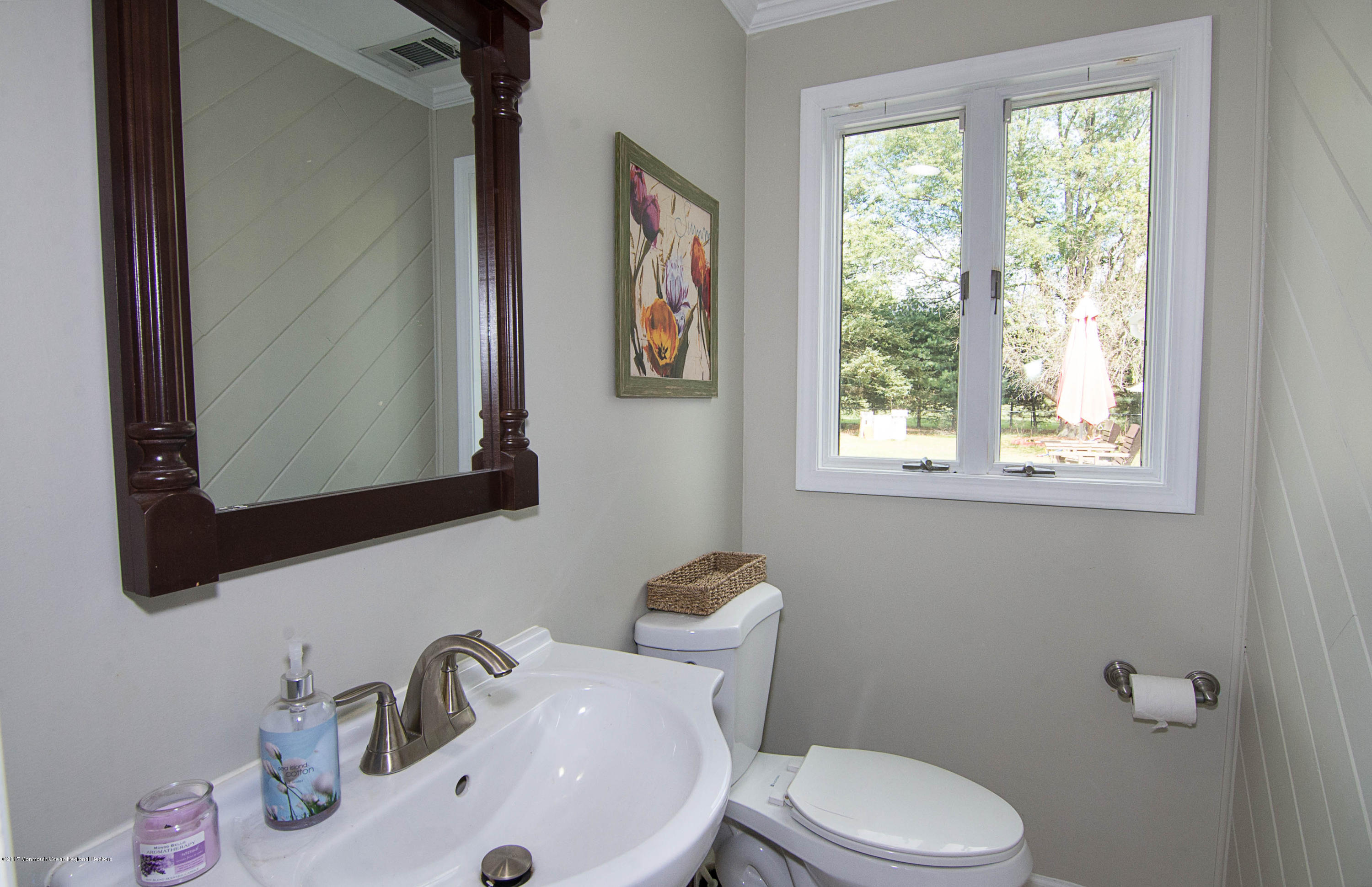 83 Wellington Road Freehold, NJ 07728 - Photo 28 of 34 _RMJ2658.jpg half bath