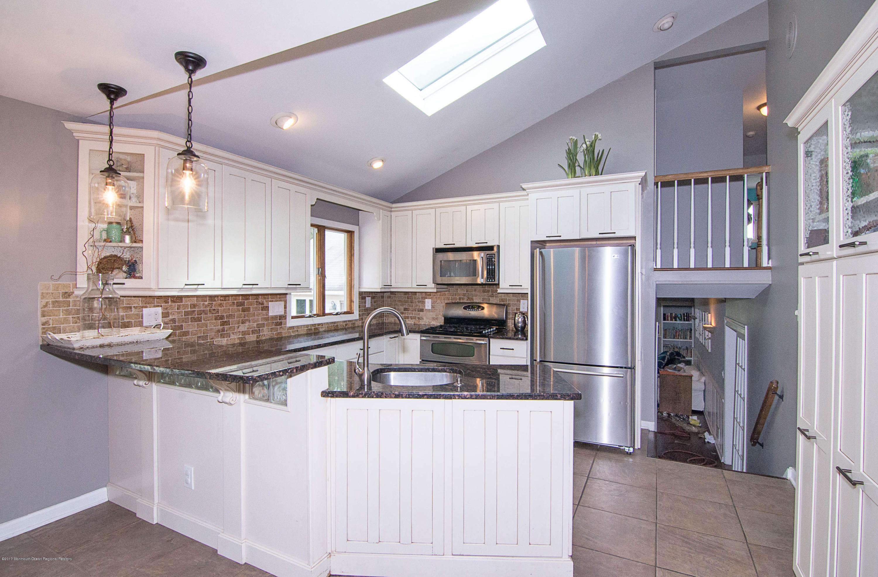 83 Wellington Road Freehold, NJ 07728 - Photo 8 of 34 _RMJ2499.jpg kitchen