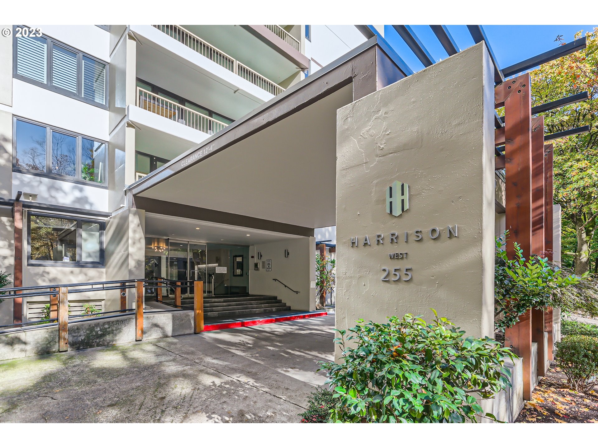 255 Southwest Harrison St Unit 10E