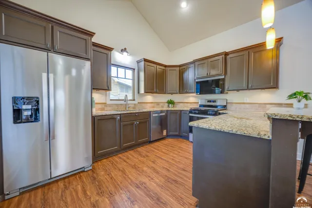 $449,900 | 918 Pennsylvania Street, Lawrence, KS 66044