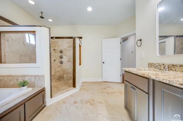 $449,900 | 918 Pennsylvania Street, Lawrence, KS 66044