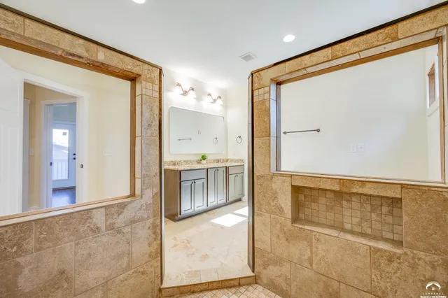 $449,900 | 918 Pennsylvania Street, Lawrence, KS 66044