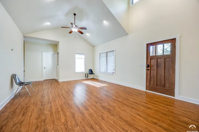 $449,900 | 918 Pennsylvania Street, Lawrence, KS 66044