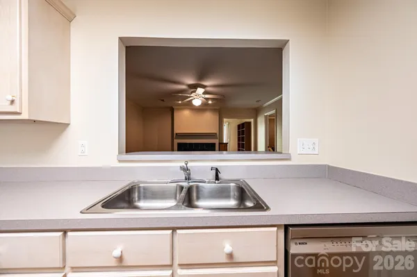 $310,000 | 142 39th Ave Court Northwest, Hickory, NC 28601