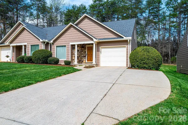 $310,000 | 142 39th Ave Court Northwest, Hickory, NC 28601